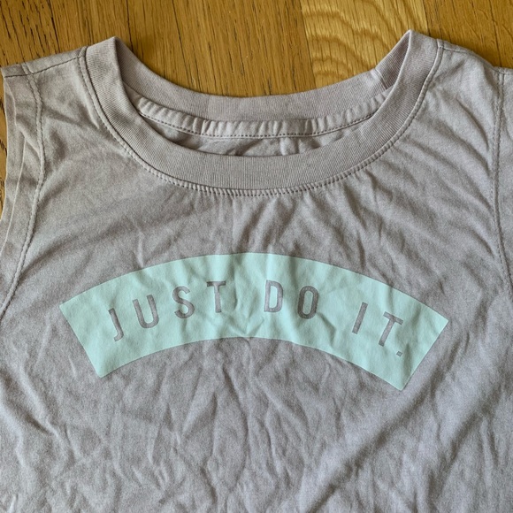 NIKE tank top - Picture 2 of 5